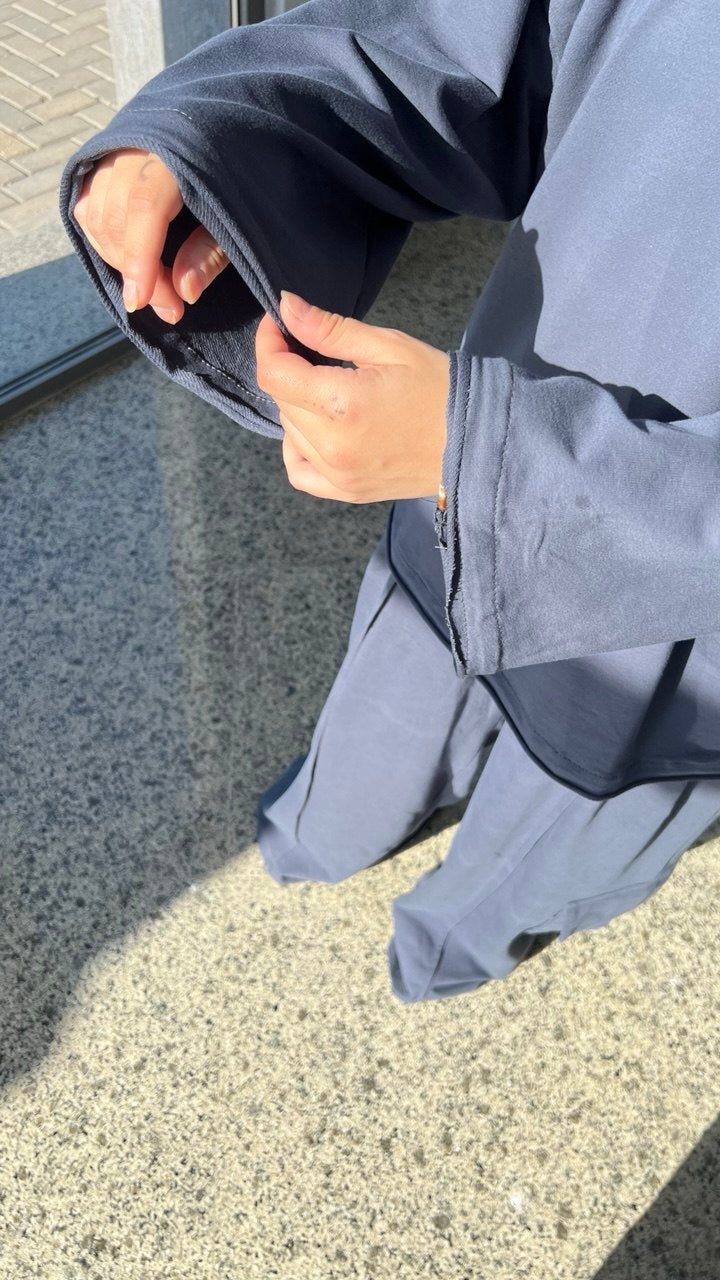 The gray set - Sana